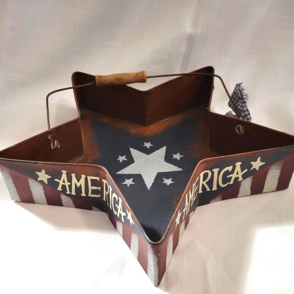 Americana Home Decor Faux Rusty Star - Picture 3 of 7